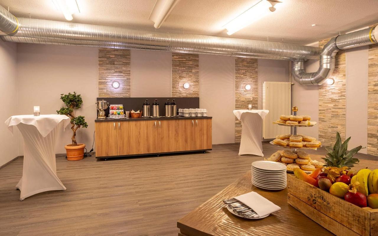 Aqualux Wellness- & Tagungshotel Bad Salzschlirf Zewnętrze zdjęcie
