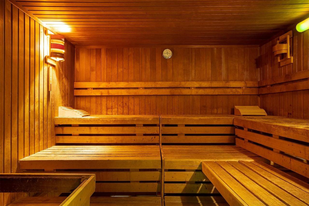 Aqualux Wellness- & Tagungshotel Bad Salzschlirf Zewnętrze zdjęcie