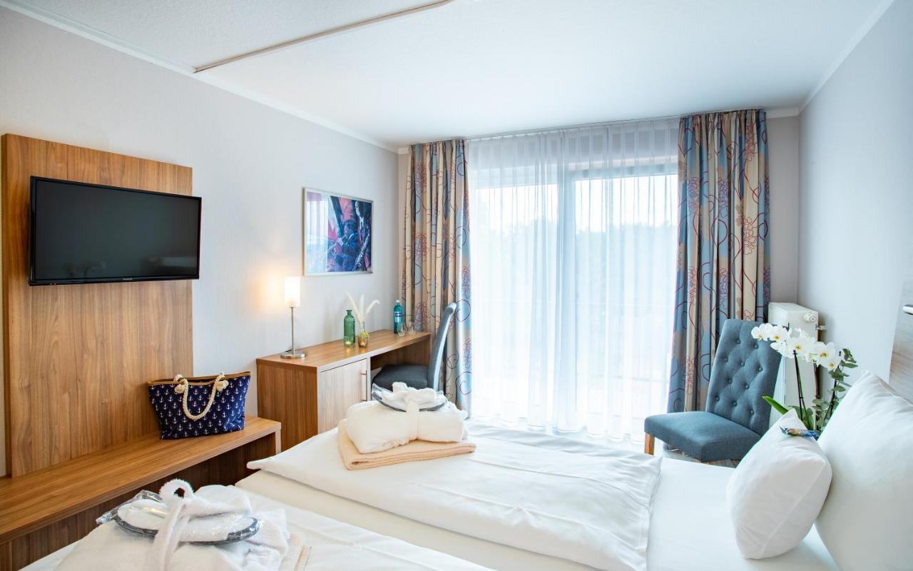 Aqualux Wellness- & Tagungshotel Bad Salzschlirf Zewnętrze zdjęcie