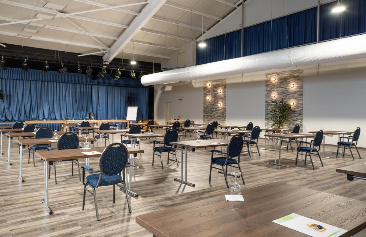 Aqualux Wellness- & Tagungshotel Bad Salzschlirf Zewnętrze zdjęcie