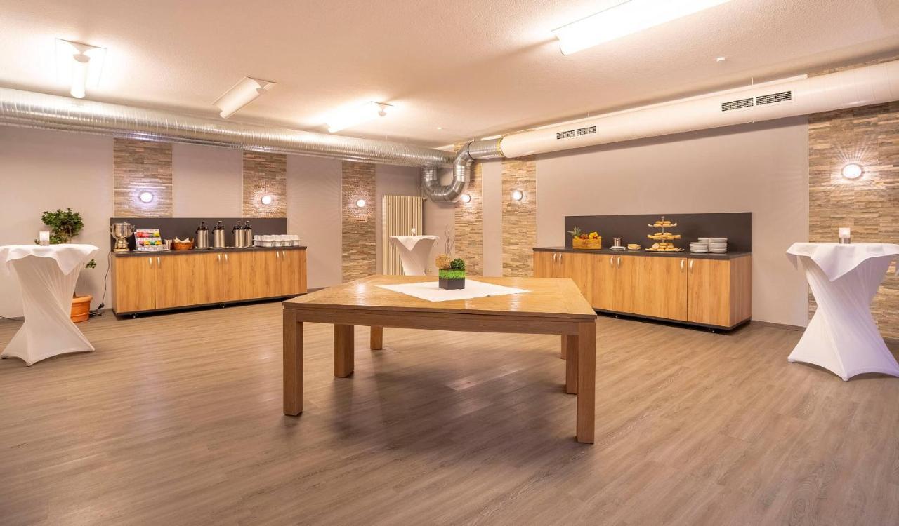 Aqualux Wellness- & Tagungshotel Bad Salzschlirf Zewnętrze zdjęcie
