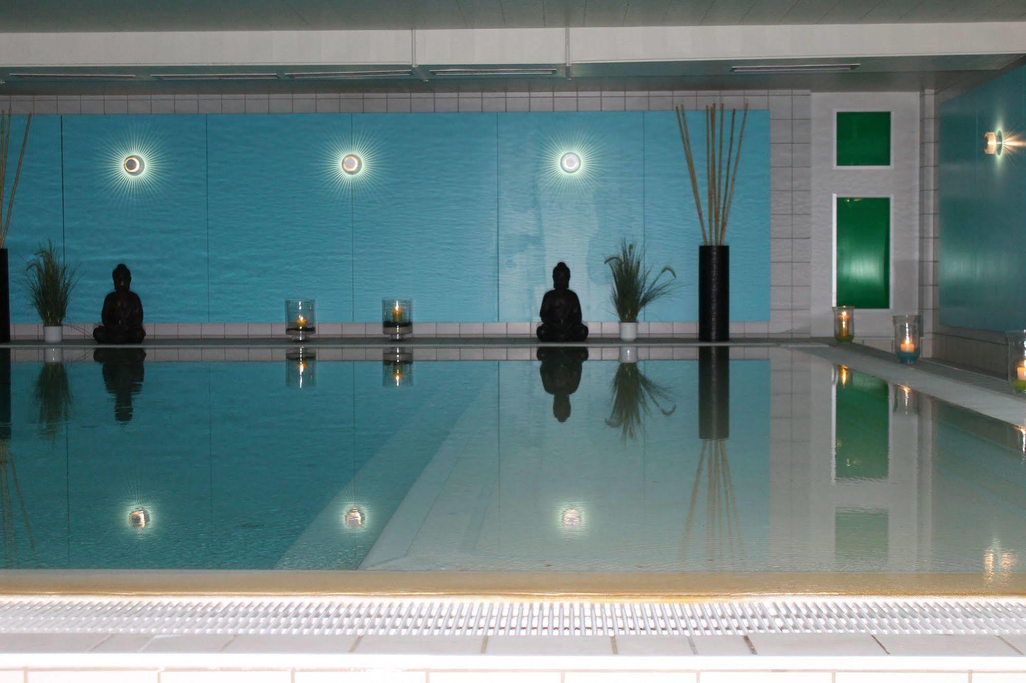 Aqualux Wellness- & Tagungshotel Bad Salzschlirf Zewnętrze zdjęcie